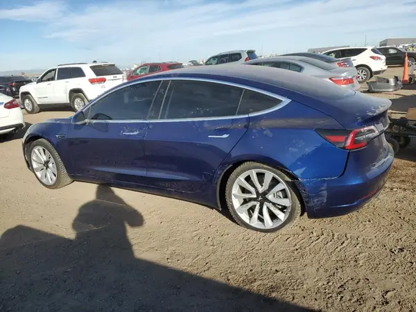 5YJ3E1EAXJF042488 2018 TESLA MODEL 3 - Image 2