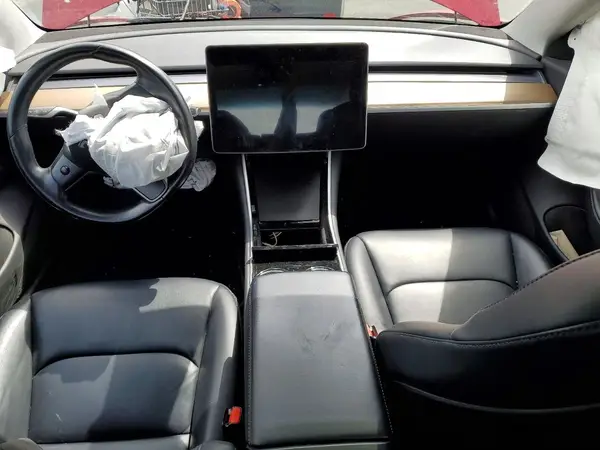 5YJ3E1EAXJF042930 2018 TESLA MODEL 3 - Image 8