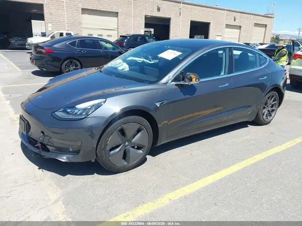5YJ3E1EAXJF045309 2018 TESLA MODEL 3 - Image 2