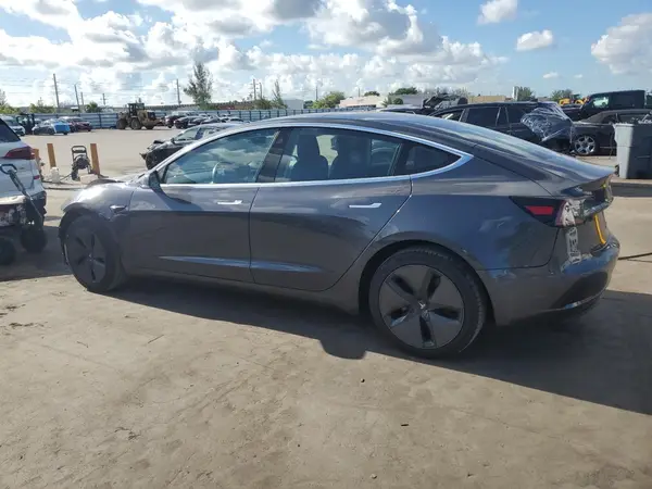 5YJ3E1EAXJF045407 2018 TESLA MODEL 3 - Image 2