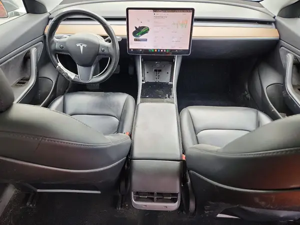 5YJ3E1EAXJF046461 2018 TESLA MODEL 3 - Image 8