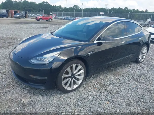 5YJ3E1EAXJF046895 2018 TESLA MODEL 3 - Image 2