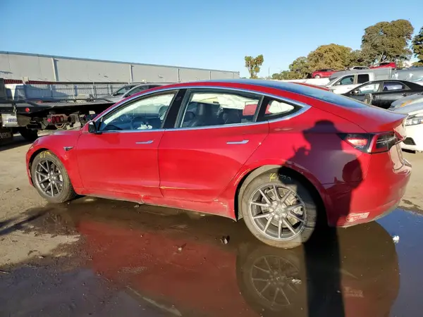 5YJ3E1EAXJF047285 2018 TESLA MODEL 3 - Image 2