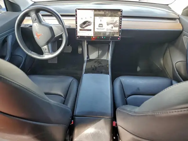 5YJ3E1EAXJF052549 2018 TESLA MODEL 3 - Image 8