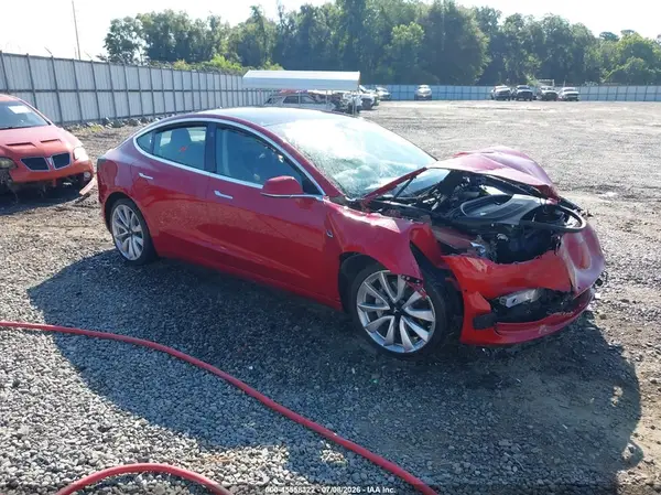 5YJ3E1EAXJF053359 2018 TESLA MODEL 3 - Image 1