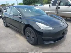 5YJ3E1EAXJF057377 2018 TESLA MODEL 3