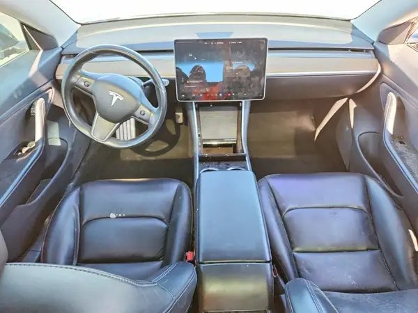 5YJ3E1EAXJF057783 2018 TESLA MODEL 3 - Image 8