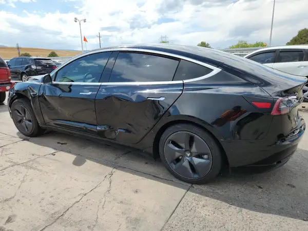 5YJ3E1EAXJF059114 2018 TESLA MODEL 3 - Image 2
