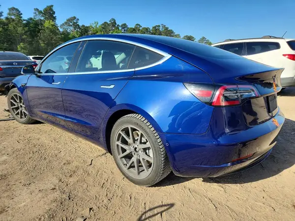 5YJ3E1EAXJF059260 2018 TESLA MODEL 3 - Image 2