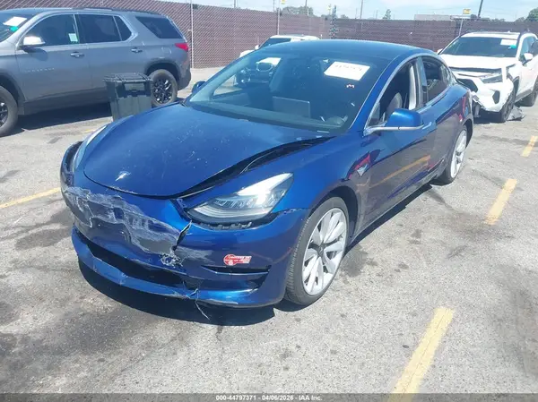 5YJ3E1EAXJF059954 2018 TESLA MODEL 3 - Image 2