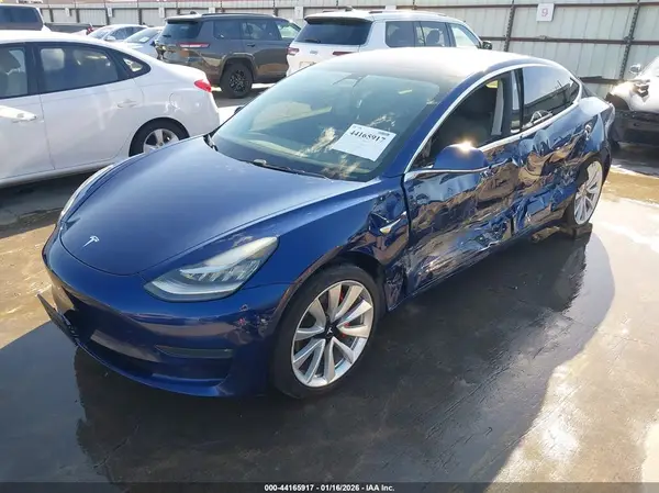 5YJ3E1EAXJF060070 2018 TESLA MODEL 3 - Image 2