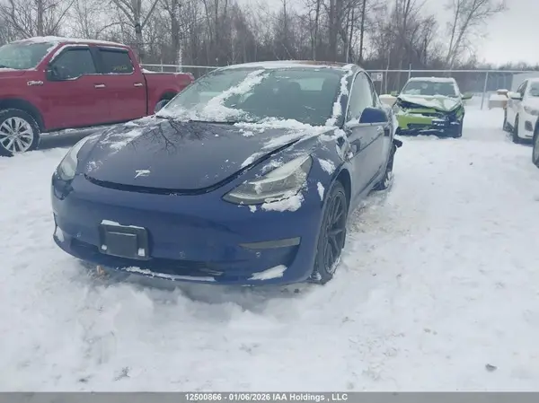 5YJ3E1EAXJF075734 2018 TESLA MODEL 3 - Image 2