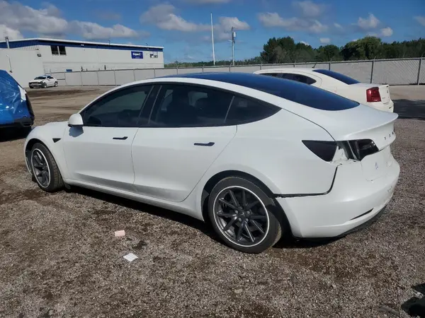 5YJ3E1EAXJF075796 2018 TESLA MODEL 3 - Image 2