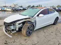 5YJ3E1EAXJF076186 2018 TESLA MODEL 3
