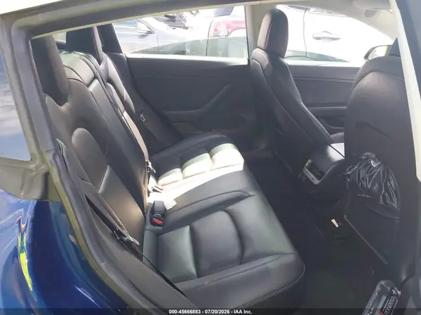5YJ3E1EAXJF076351 2018 TESLA MODEL 3 - Image 8