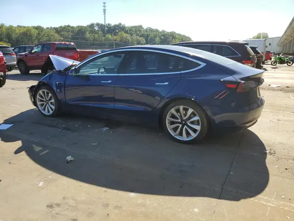 5YJ3E1EAXJF076415 2018 TESLA MODEL 3 - Image 2