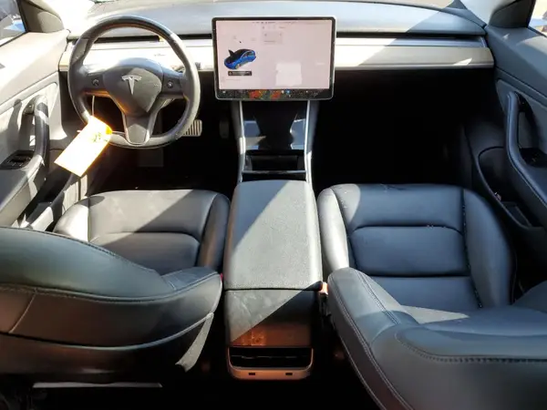 5YJ3E1EAXJF076415 2018 TESLA MODEL 3 - Image 8