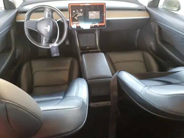 5YJ3E1EAXJF078343 2018 TESLA MODEL 3 - Image 8