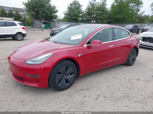 5YJ3E1EAXJF095742 2018 TESLA MODEL 3 - Image 2