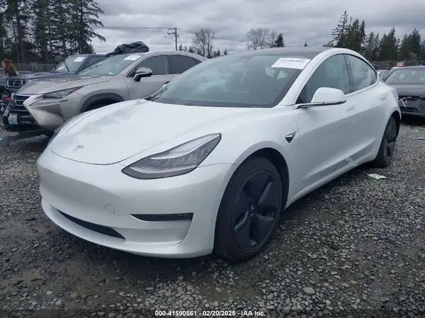 5YJ3E1EAXJF098706 2018 TESLA MODEL 3 - Image 2