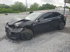 5YJ3E1EAXJF123118 2018 TESLA MODEL 3