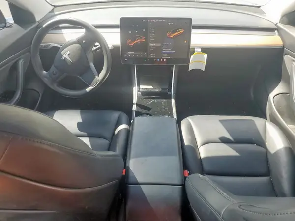 5YJ3E1EAXJF123457 2018 TESLA MODEL 3 - Image 8