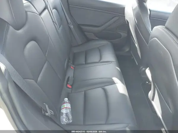 5YJ3E1EAXJF126472 2018 TESLA MODEL 3 - Image 8