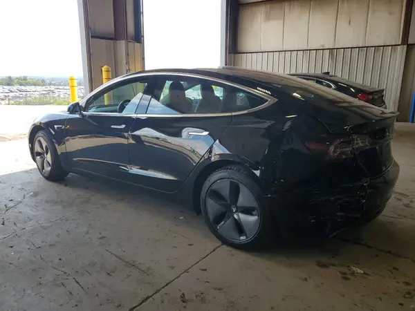 5YJ3E1EAXJF152280 2018 TESLA MODEL 3 - Image 2