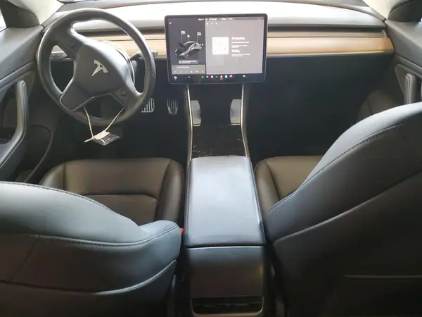 5YJ3E1EAXJF152280 2018 TESLA MODEL 3 - Image 8
