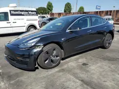 5YJ3E1EAXJF152408 2018 TESLA MODEL 3