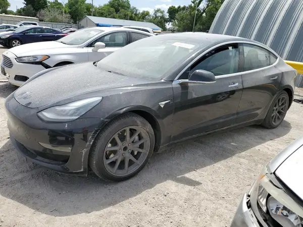 5YJ3E1EAXJF152408 2018 TESLA MODEL 3 - Image 1