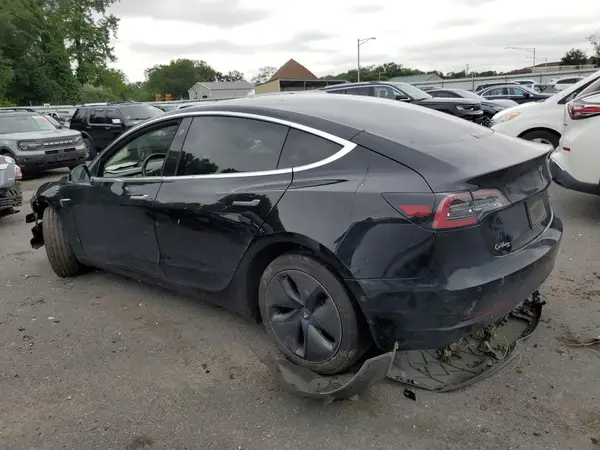5YJ3E1EAXJF152621 2018 TESLA MODEL 3 - Image 2