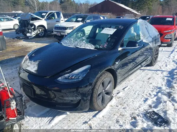 5YJ3E1EAXJF155311 2018 TESLA MODEL 3 - Image 2