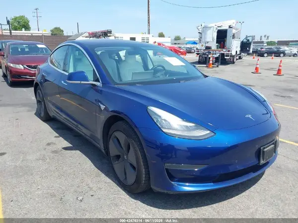 5YJ3E1EAXJF155759 2018 TESLA MODEL 3 - Image 1