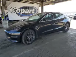 5YJ3E1EAXJF156832 2018 TESLA MODEL 3