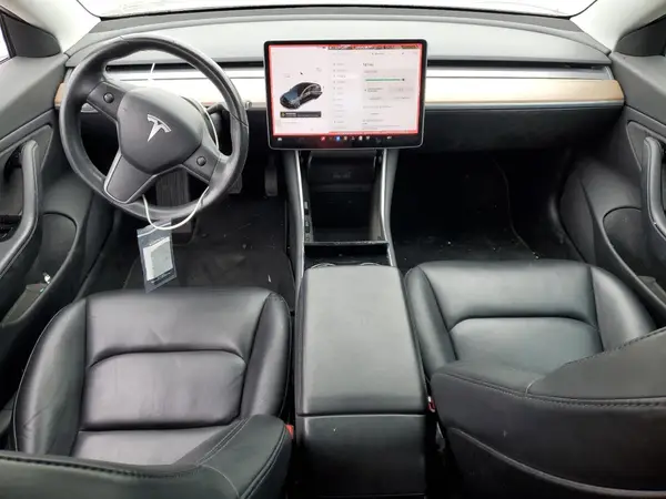 5YJ3E1EAXJF157270 2018 TESLA MODEL 3 - Image 8