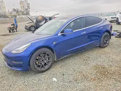 5YJ3E1EAXJF160556 2018 TESLA MODEL 3