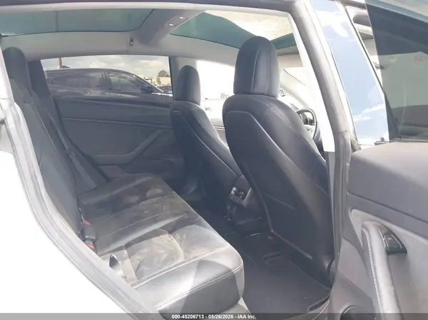 5YJ3E1EAXJF161884 2018 TESLA MODEL 3 - Image 8