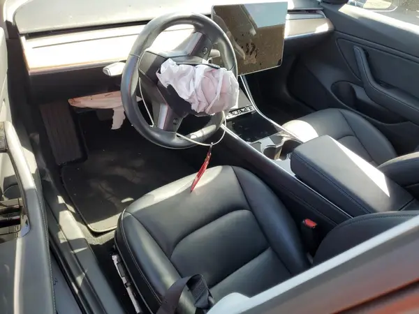 5YJ3E1EAXJF164283 2018 TESLA MODEL 3 - Image 8