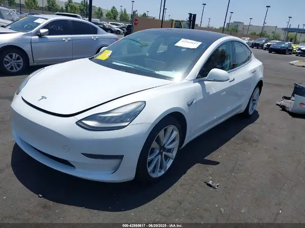 5YJ3E1EAXJF164834 2018 TESLA MODEL 3 - Image 2