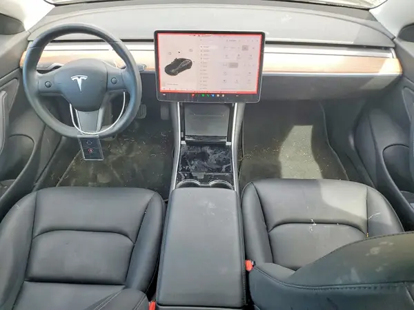 5YJ3E1EAXJF165630 2018 TESLA MODEL 3 - Image 8