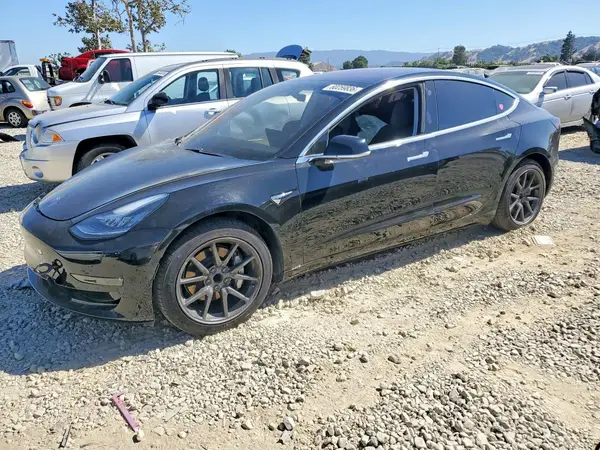 5YJ3E1EAXJF171802 2018 TESLA MODEL 3 - Image 1