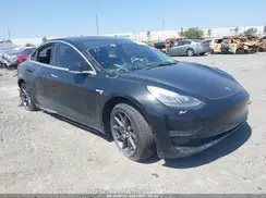 5YJ3E1EAXJF171914 2018 TESLA MODEL 3