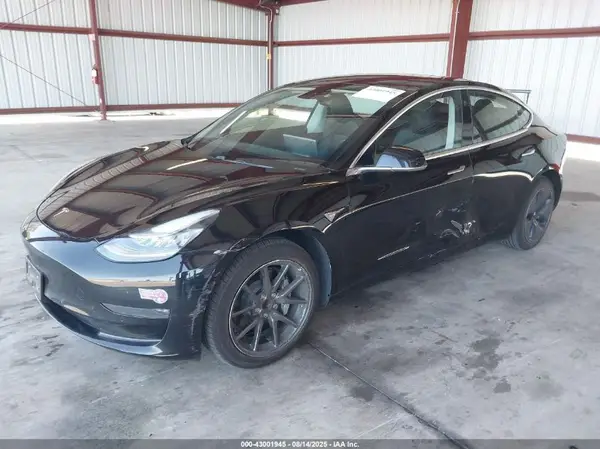 5YJ3E1EAXJF172643 2018 TESLA MODEL 3 - Image 2