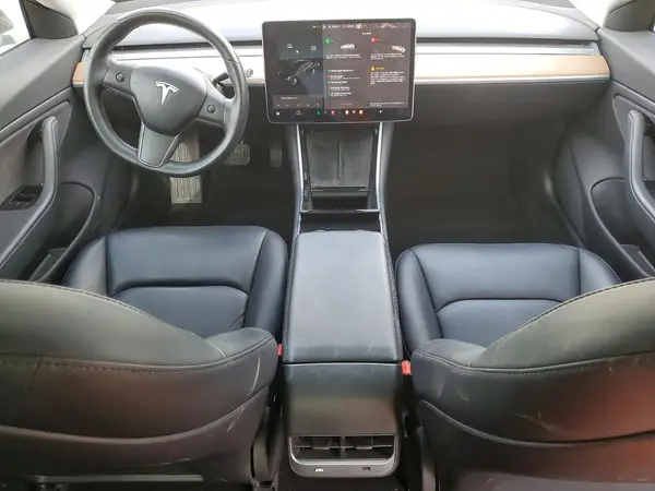 5YJ3E1EAXJF176174 2018 TESLA MODEL 3 - Image 8