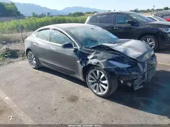 5YJ3E1EAXJF176451 2018 TESLA MODEL 3