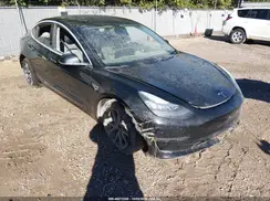 5YJ3E1EAXKF296476 2019 TESLA MODEL 3
