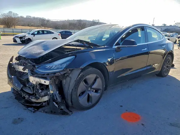 5YJ3E1EAXKF297742 2019 TESLA MODEL 3 - Image 1