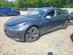 5YJ3E1EAXKF298521 2019 TESLA MODEL 3