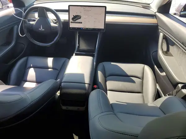 5YJ3E1EAXKF298521 2019 TESLA MODEL 3 - Image 8